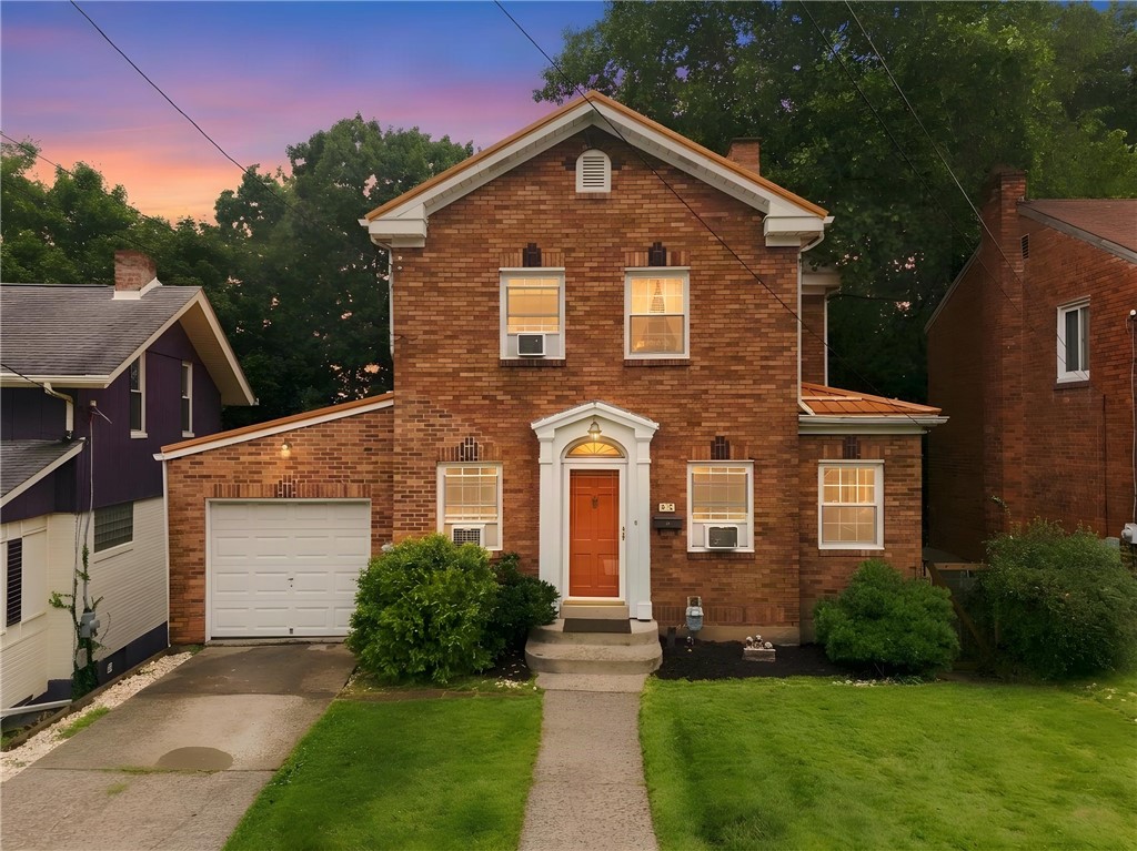 Exterior of 40 Sceneridge Ave, Pittsburgh, PA 15227