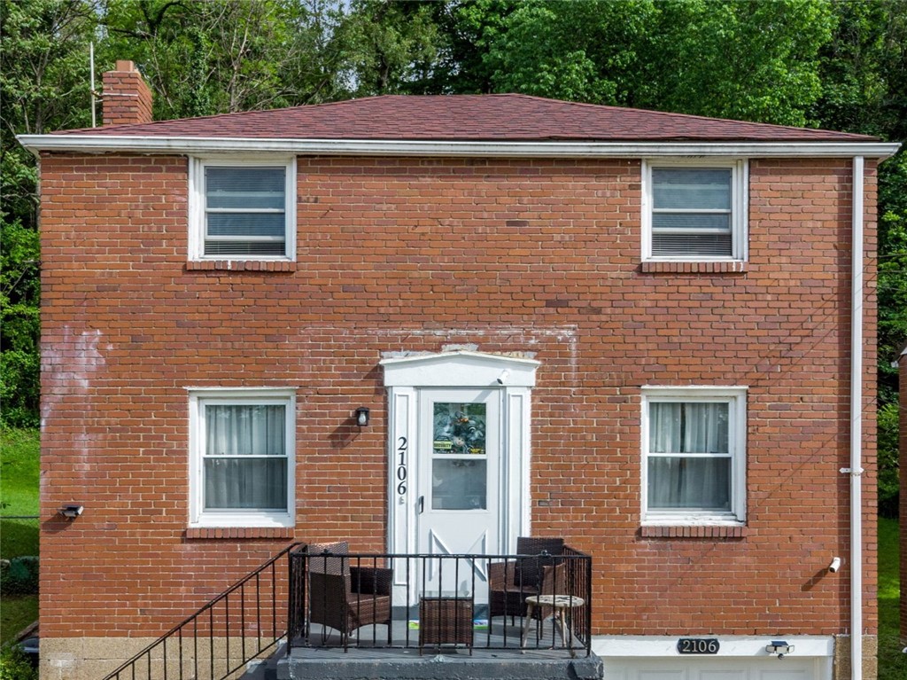 Exterior of 2106 Lindsay Road, Pittsburgh, PA 15221