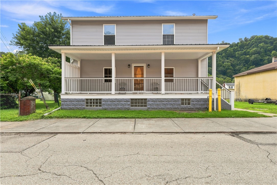 Exterior of 434 2nd, Sutersville, PA 15083