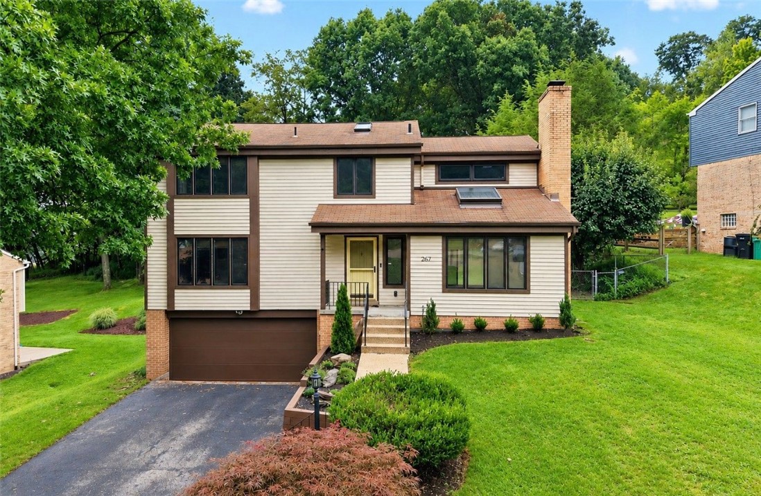 Exterior of 267 Kinvara Dr, Pittsburgh, PA 15237