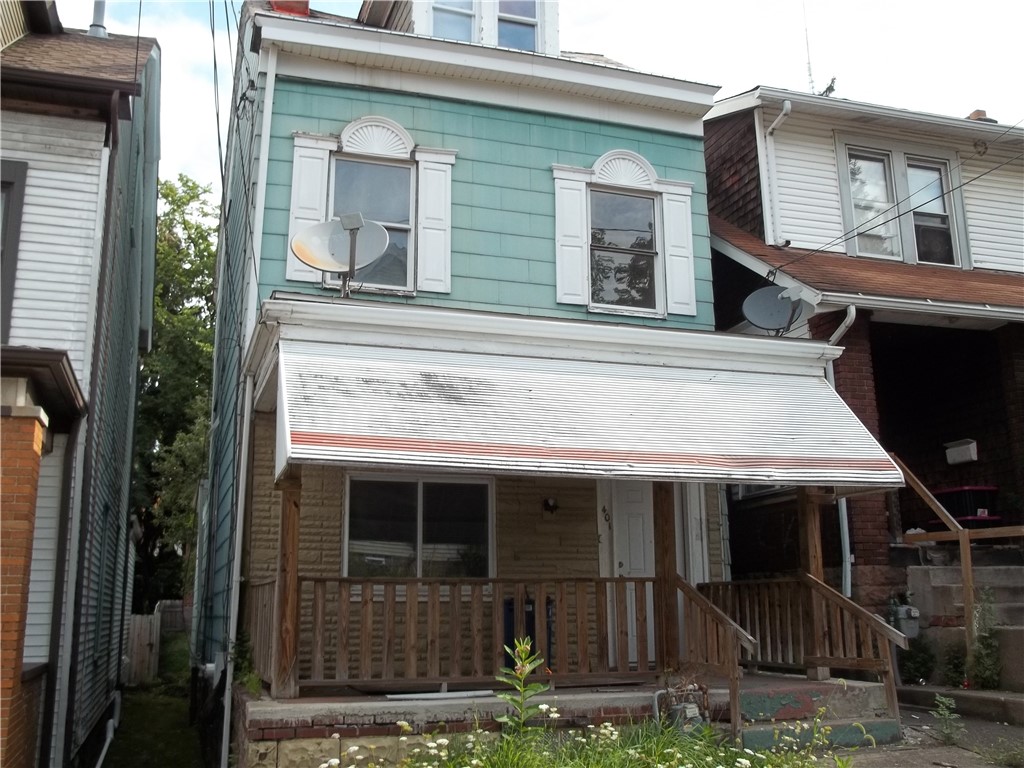 Exterior of 401 Wabana St, Pittsburgh, PA 15214