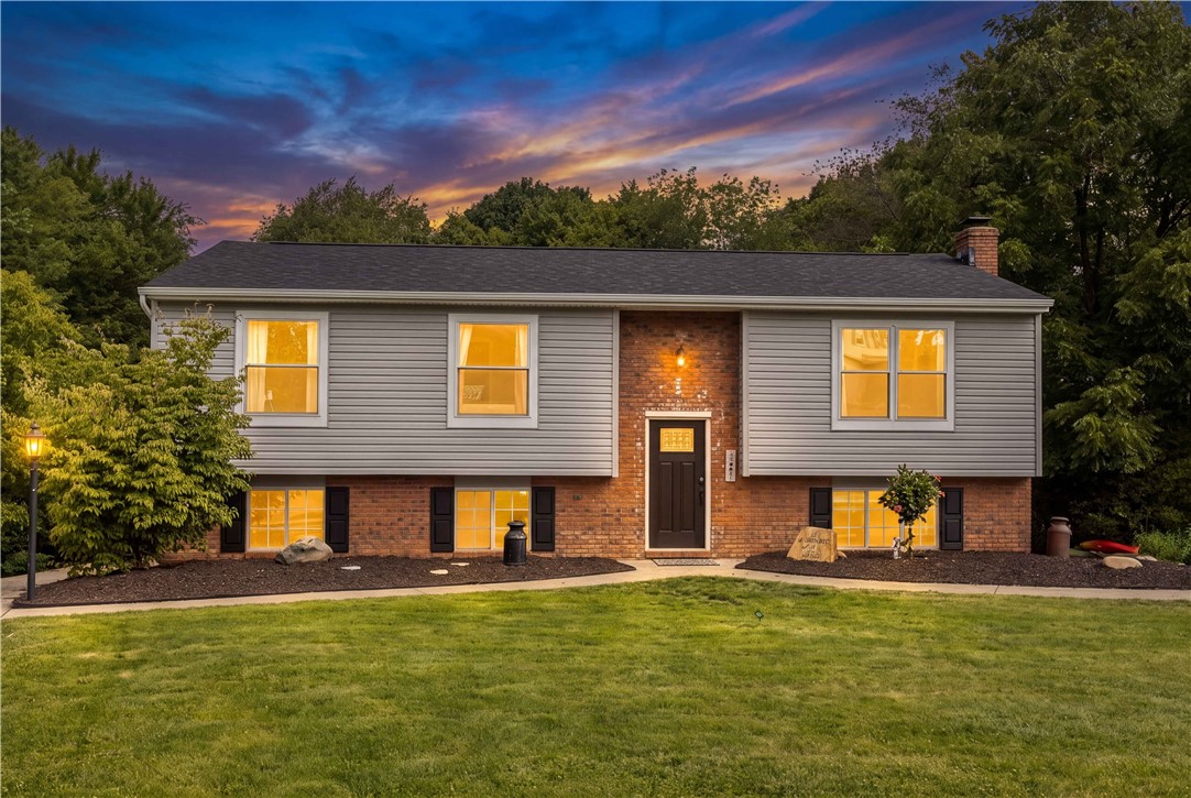 Exterior of 331 Rolling Hills Rd, Freedom, PA 15042