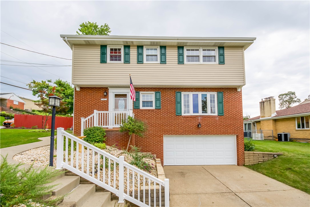 Exterior of 251 Old Clairton Rd, Clairton, PA 15025