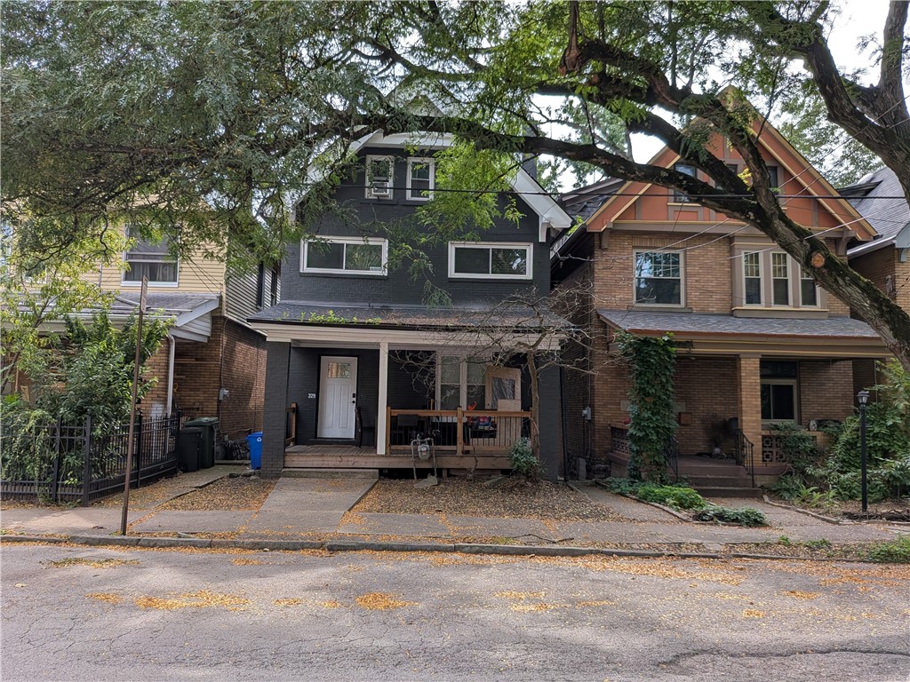 Exterior of 329 Barnes St, Pittsburgh, PA 15221