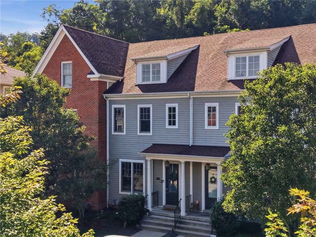 Exterior of 1771 Parkview Blvd, Pittsburgh, PA 15217