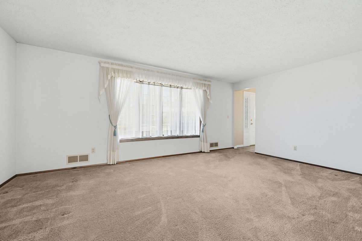 Exterior of 1608 Tamarack Dr., Allison Park, PA 15101
