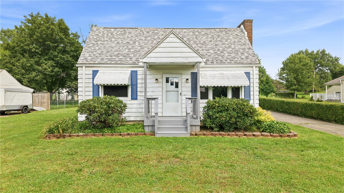 Exterior of 3710 Tamarack Dr, Sharpsville, PA 16150