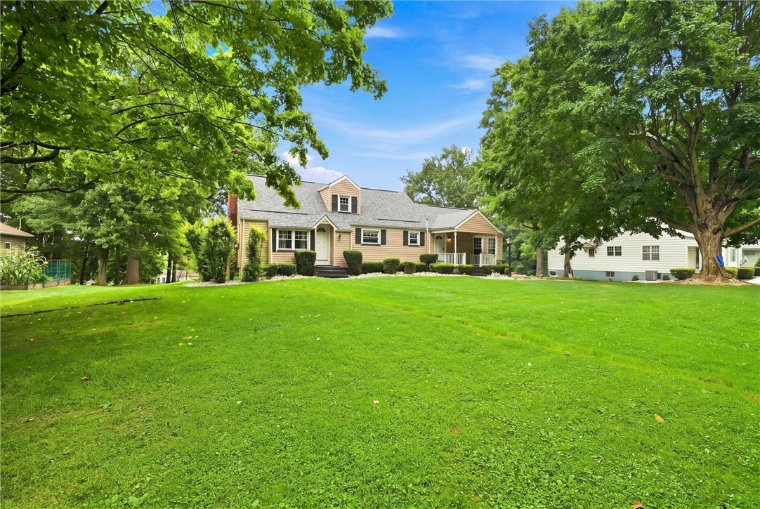 Exterior of 1127 Old Princeton Road, New Castle, PA 16101
