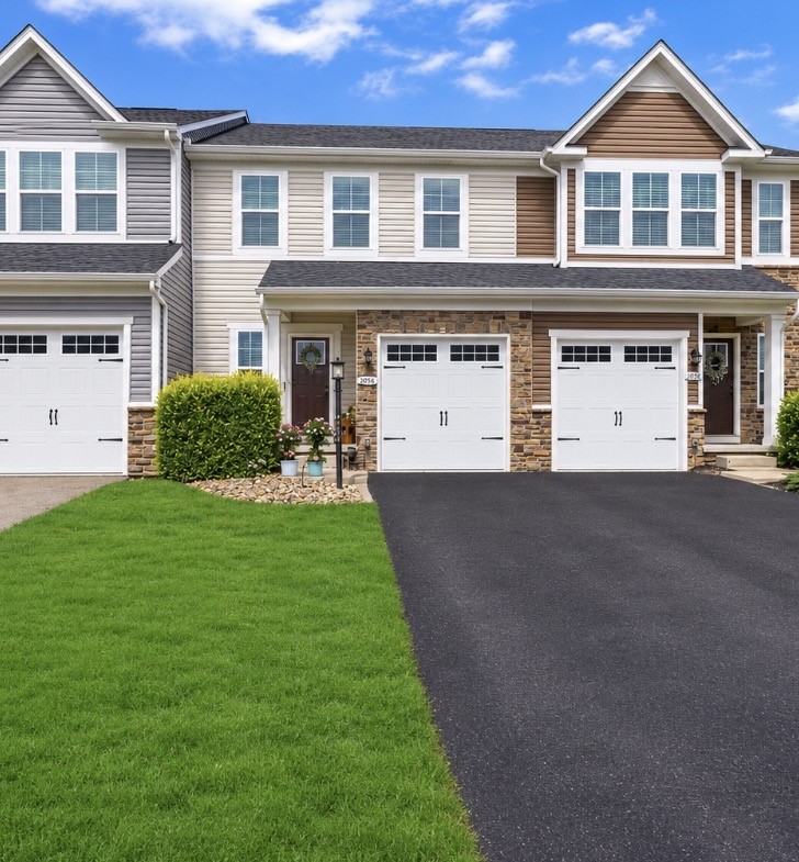 Exterior of 2056 Cade Dr, Monaca, PA 15061