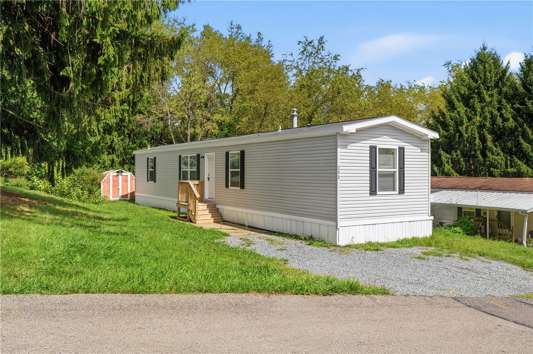 Exterior of 205 Forest Drive, Cranberry Twp, PA 16066
