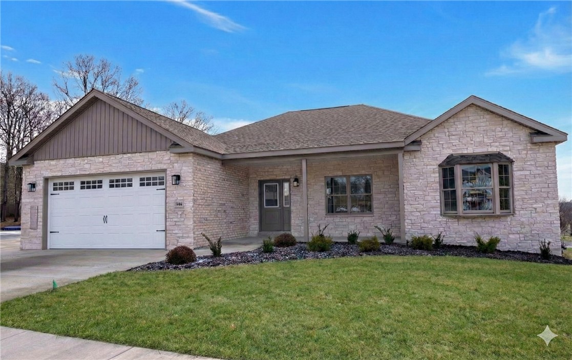 Exterior of 306 Hunters Crossing, Mc Murray, PA 15317