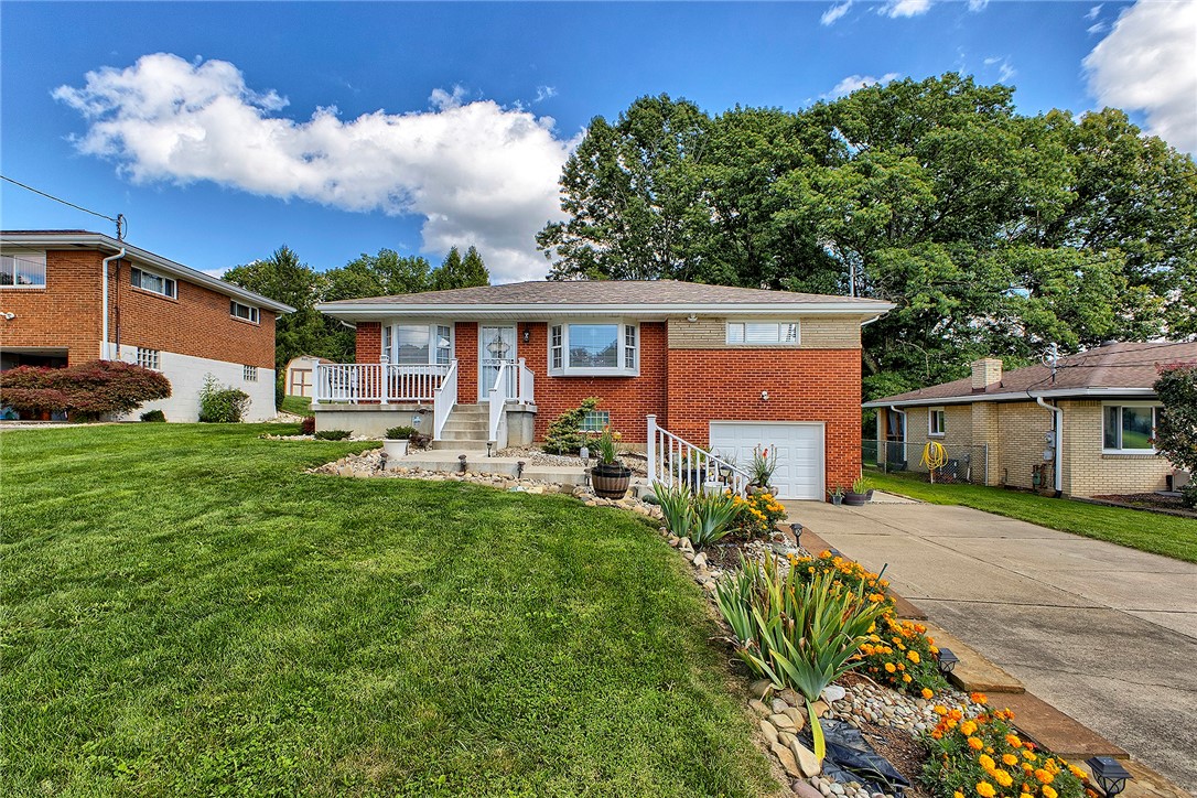 Exterior of 305 Donna Dr, Elizabeth, PA 15037