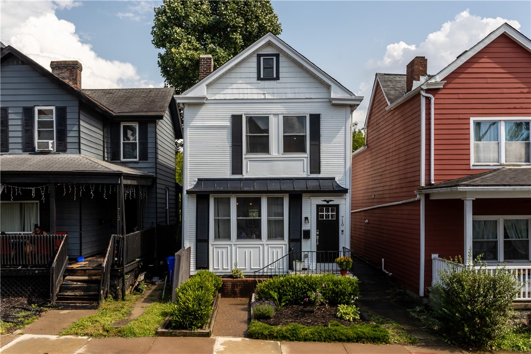 Exterior of 710 N Beatty St, Pittsburgh, PA 15206