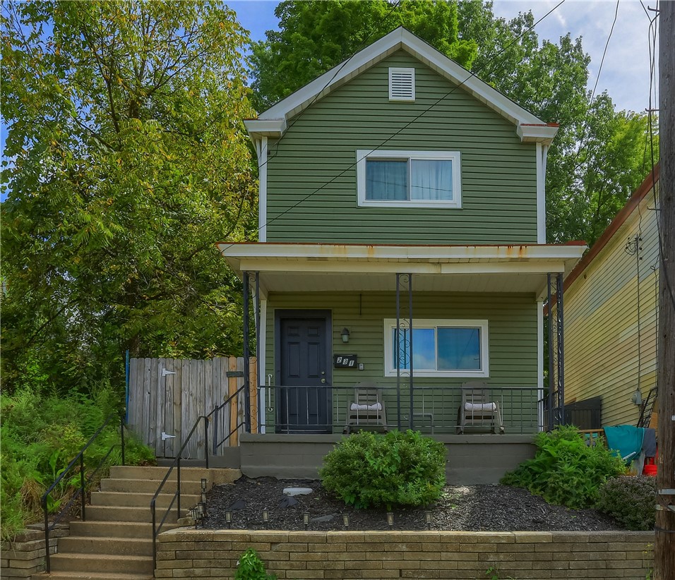Exterior of 231 Rinne St, Pittsburgh, PA 15210