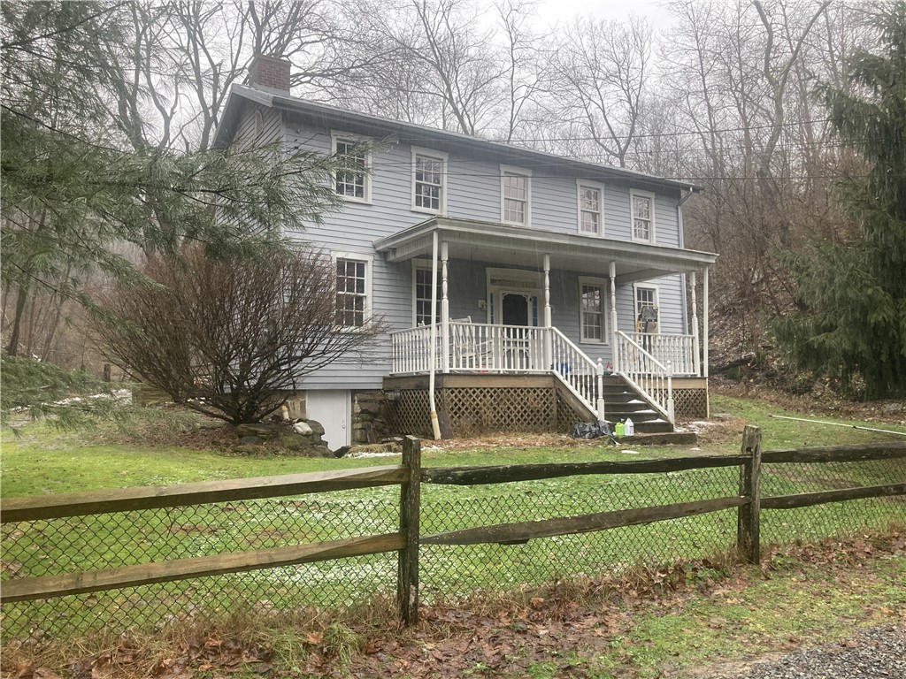 Exterior of 2524 Camp Meeting Road, Sewickley, PA 15143