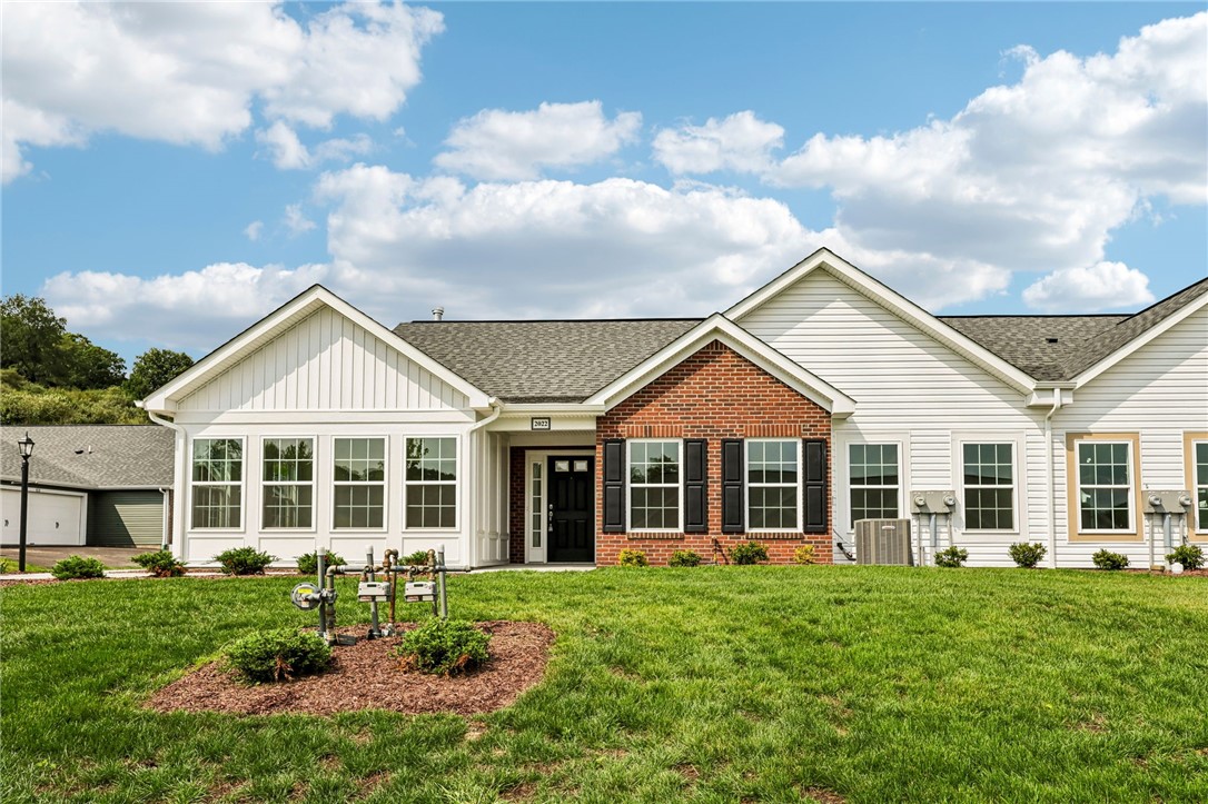Exterior of 2022 Santypal Dr., Butler, PA 16033