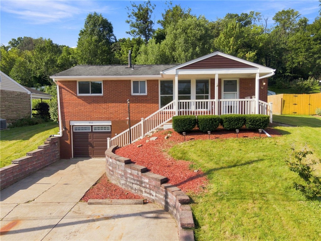 Exterior of 556 Anderson Ave, Pittsburgh, PA 15239
