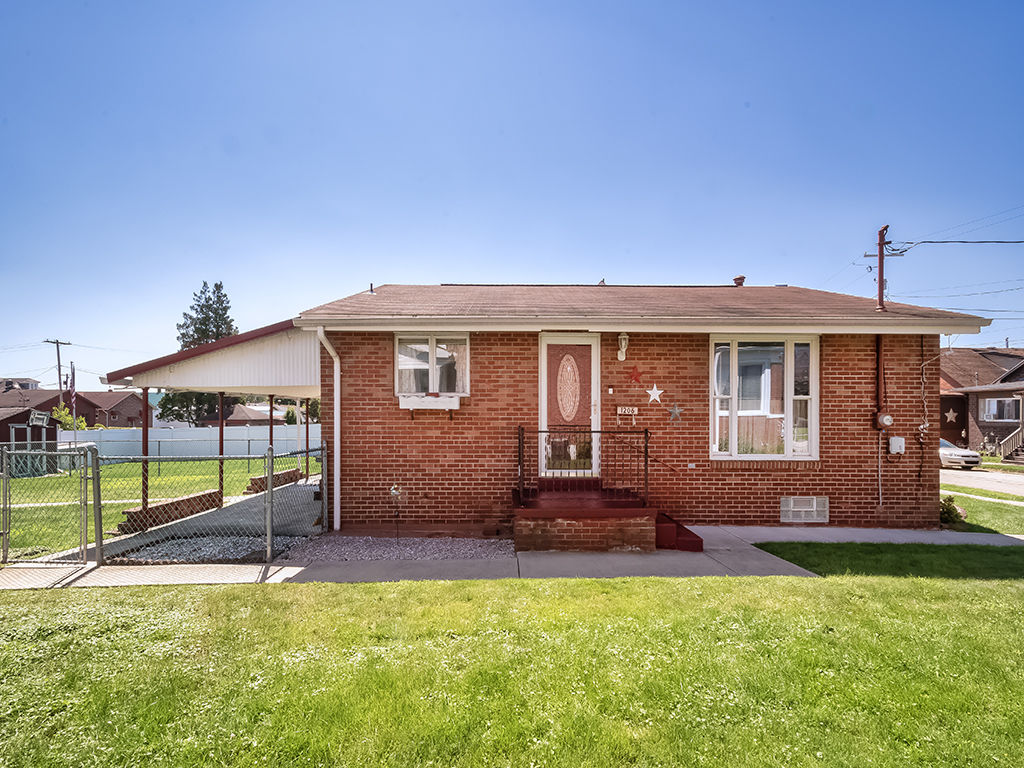 Exterior of 1206 Liberty AVENUE, Natrona Heights, PA 15065