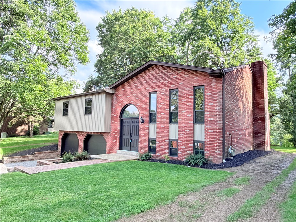 Exterior of 4106 Lee Manor Dr, Allison Park, PA 15101