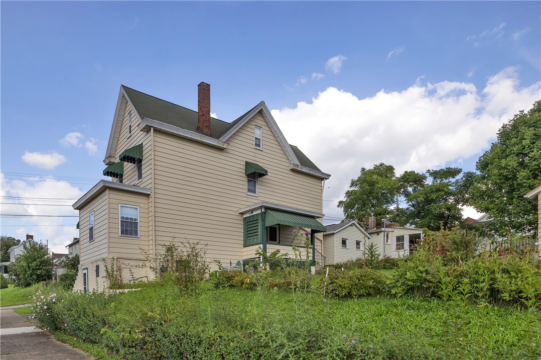 Exterior of 421 Highland, Greensburg, PA 15601