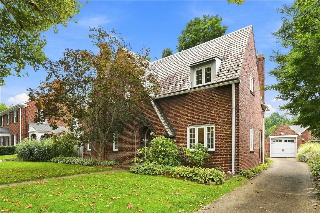 Exterior of 302 Maple Lane, Sewickley, PA 15143