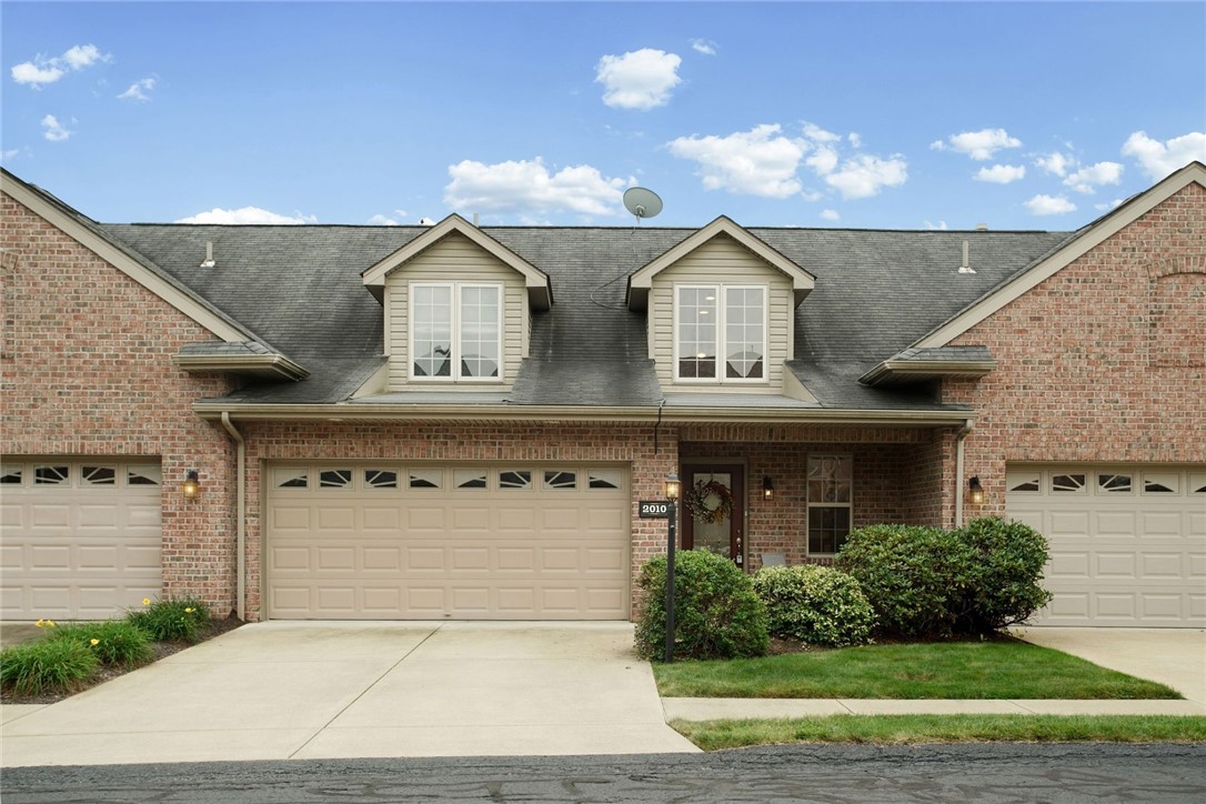 Exterior of 2010 Bandek Lane, Lawrence, PA 15055