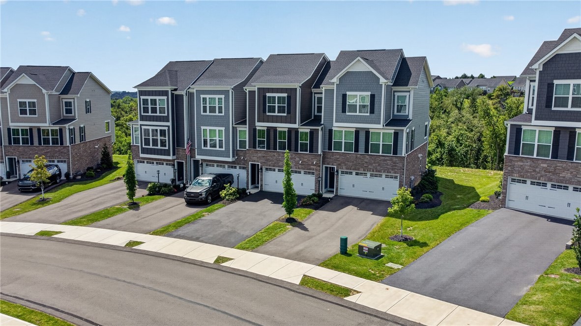 Exterior of 403 Sage Drive, Canonsburg, PA 15317