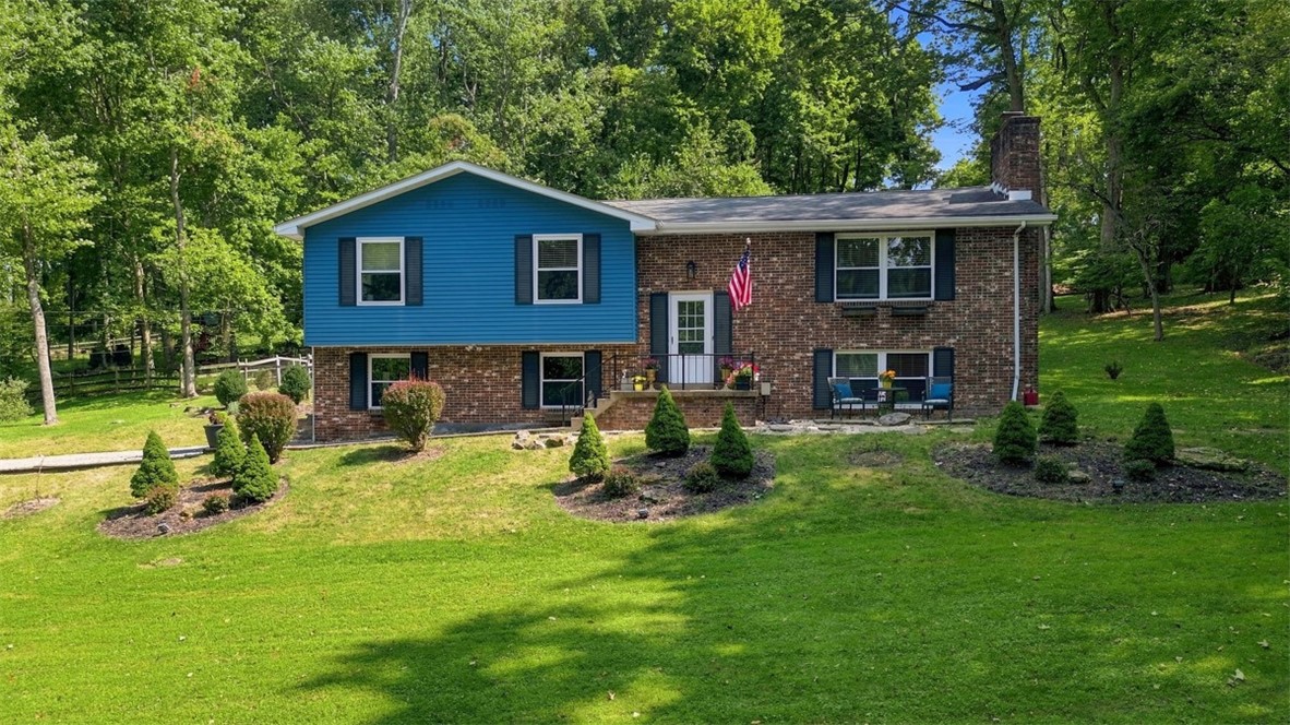 Exterior of 191 Buckwheat Dr, Gibsonia, PA 15044