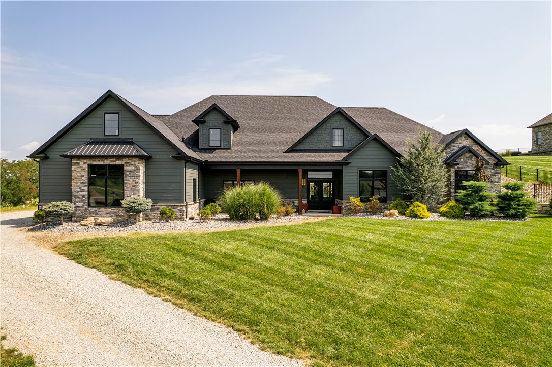 Exterior of 2100 Totteridge Dr, Greensburg, PA 15601
