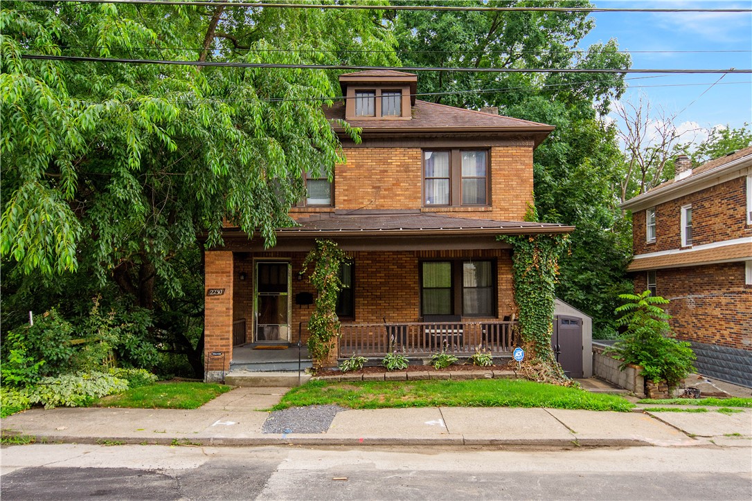 Exterior of 2230 Fairland Street, Pittsburgh, PA 15210