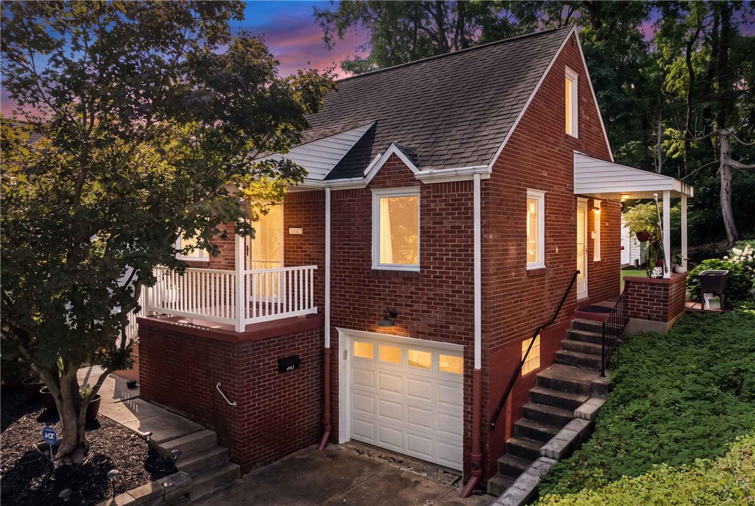 Exterior of 632 Lamarido St, Pittsburgh, PA 15226