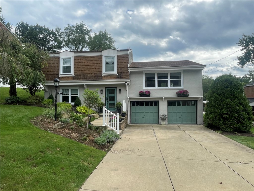 Exterior of 813 Scott Ave, Glenshaw, PA 15116
