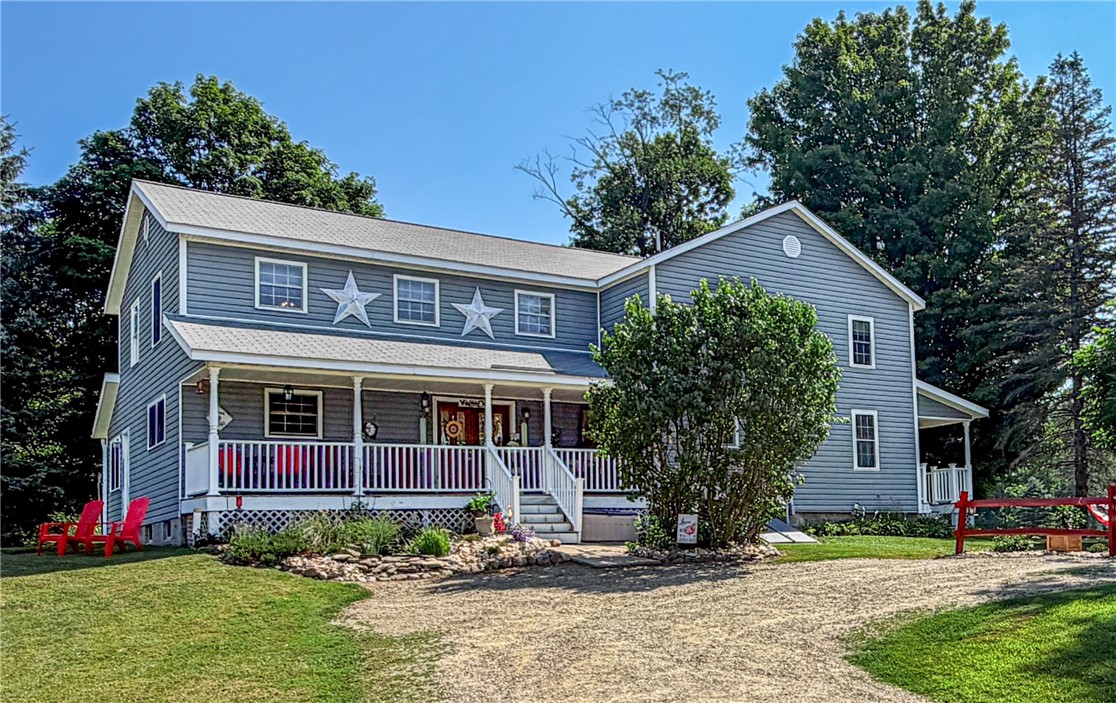 Exterior of 25687 US Highway 6 And 19, Cambridge Springs, PA 16403