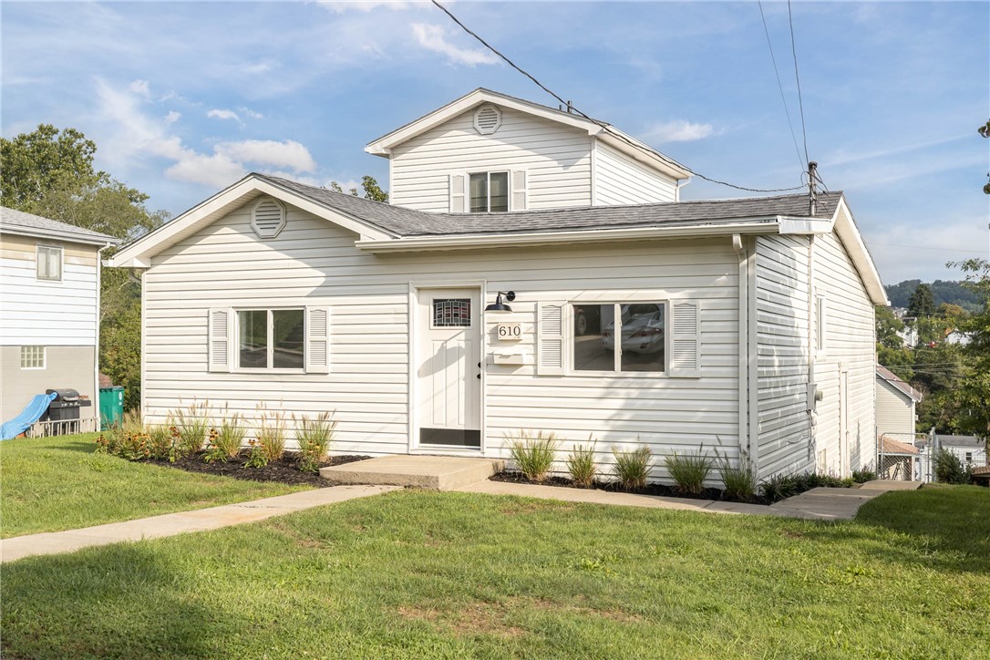 Exterior of 610 Lincoln Avenue, Carnegie, PA 15106