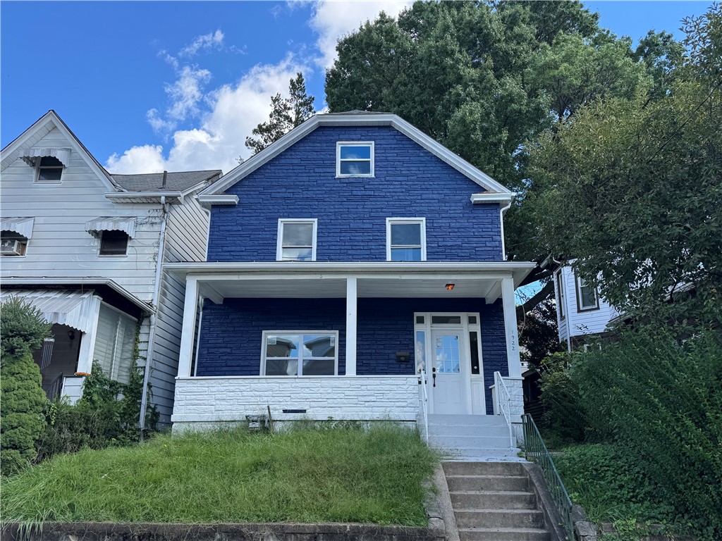 Exterior of 1922 Kenneth Ave, New Kensington, PA 15068