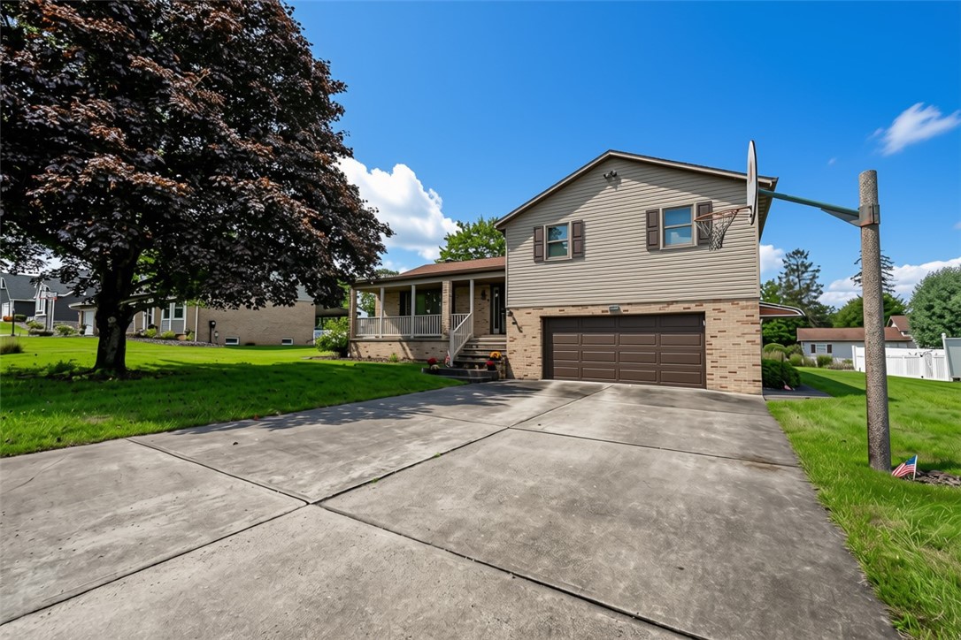 Exterior of 105 Laurlis Lane, Johnstown, PA 15904