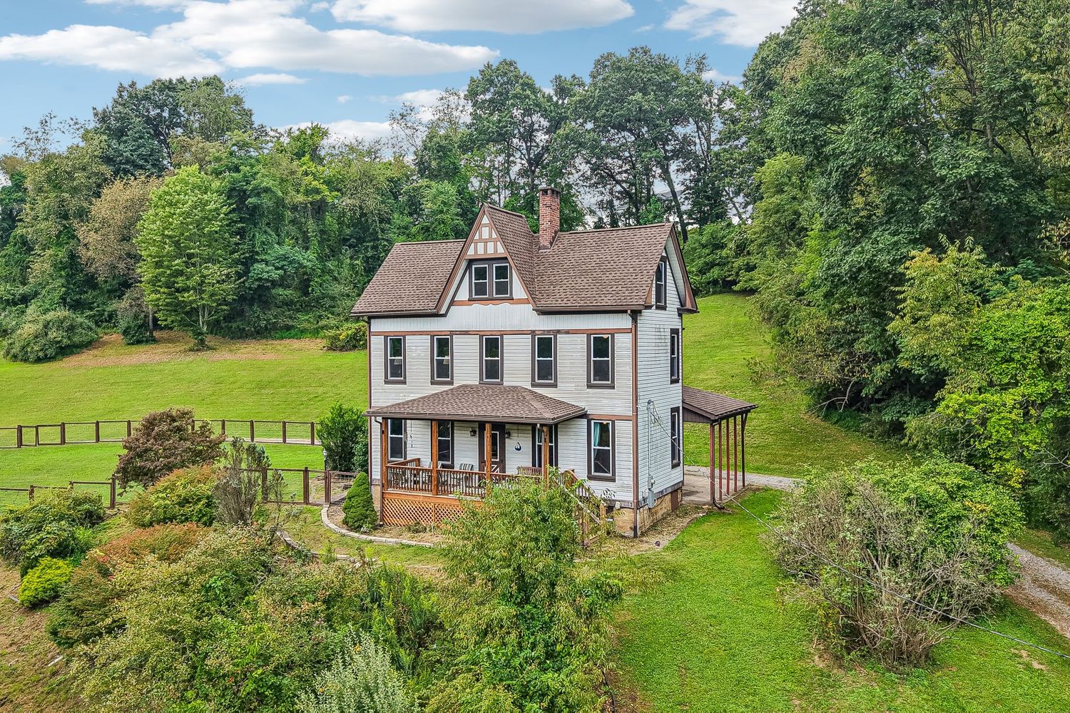 Exterior of 830 Markman Park ROAD, Baden, PA 15005