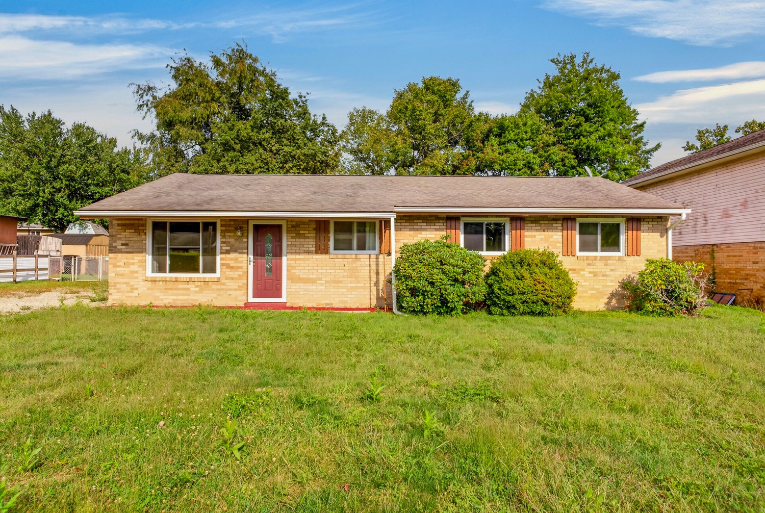 Exterior of 207 Longview DRIVE, Irwin, PA 15642
