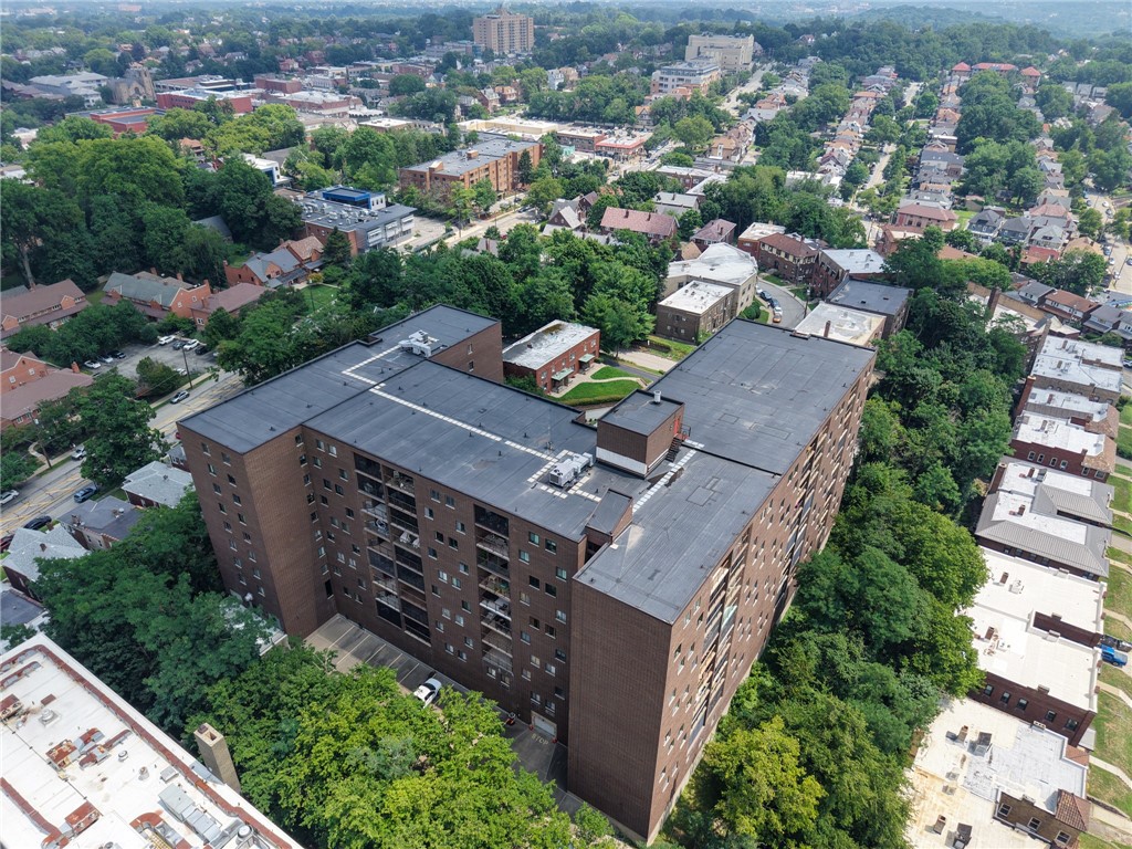 Exterior of 5600 Munhall Rd 302, Pittsburgh, PA 15217
