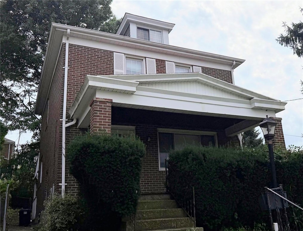 Exterior of 1102 Milan Ave, Pittsburgh, PA 15226