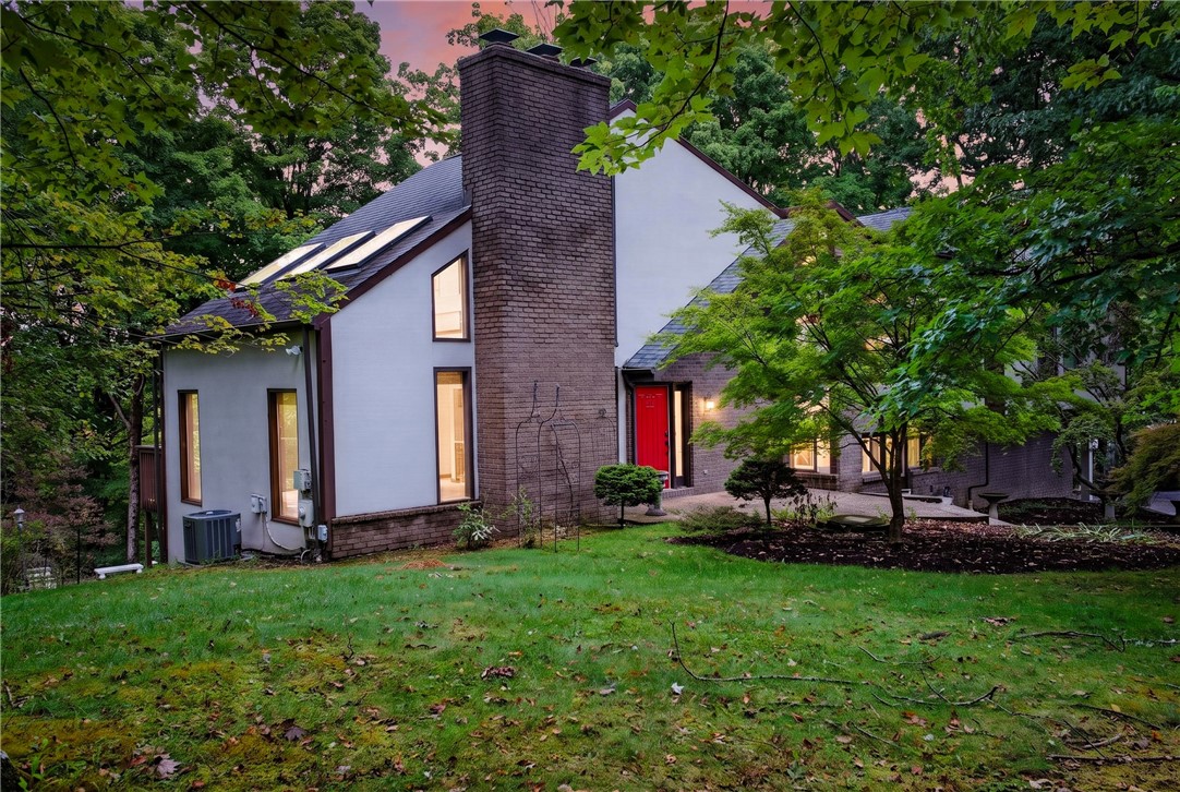 Exterior of 142 Riding Trail Ln, Pittsburgh, PA 15215
