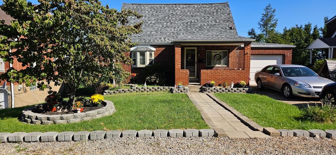 Exterior of 1918 Vermont Ave, West Mifflin, PA 15122