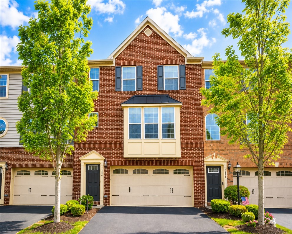 Exterior of 1502 Pointe View Dr, Mars, PA 16046