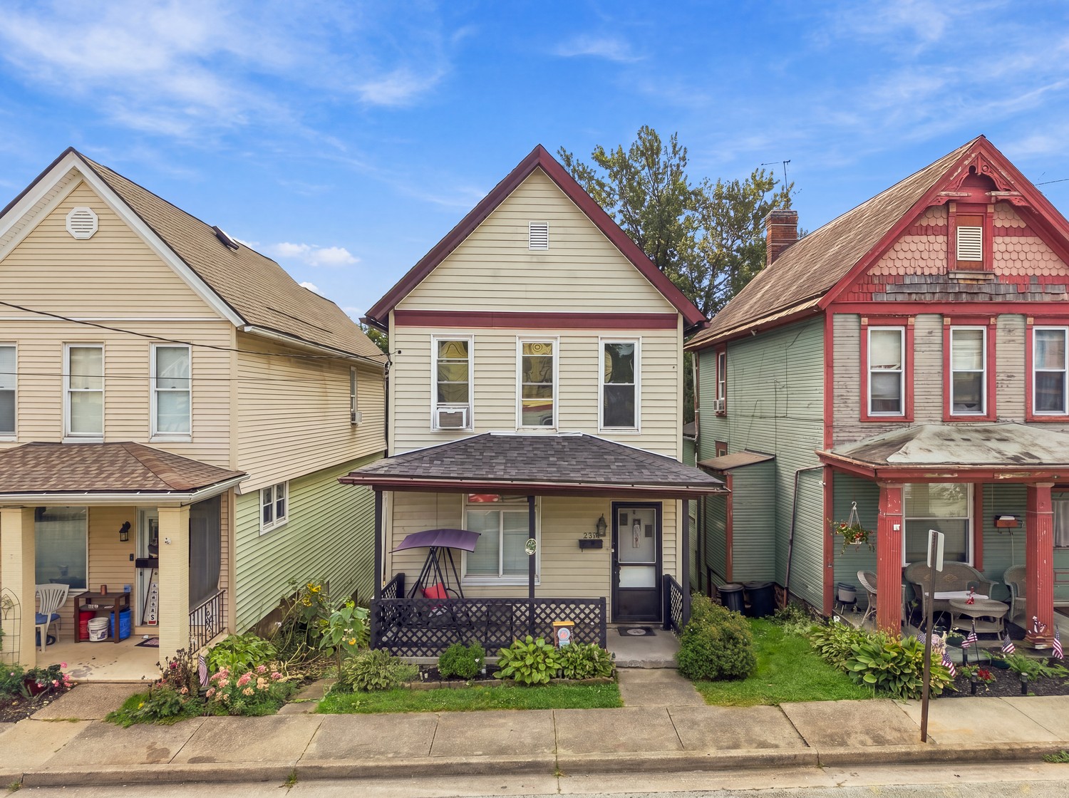 Exterior of 320 N 1st STREET, Jeannette, PA 15644
