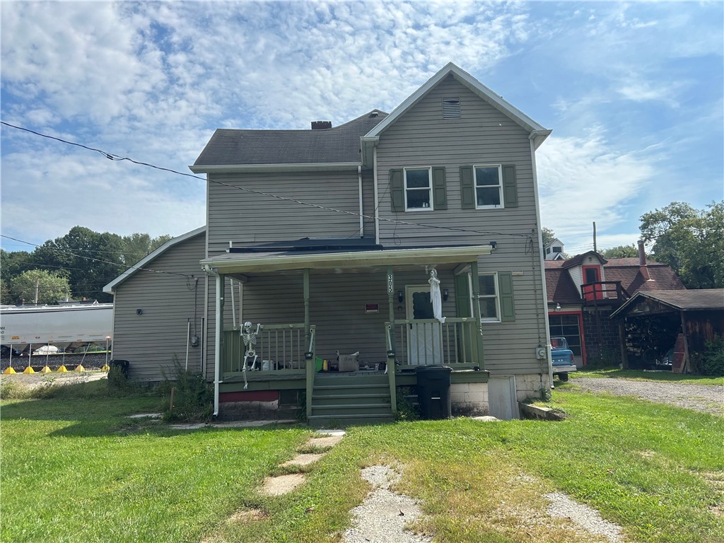 Exterior of 305 1st St, Sutersville, PA 15083