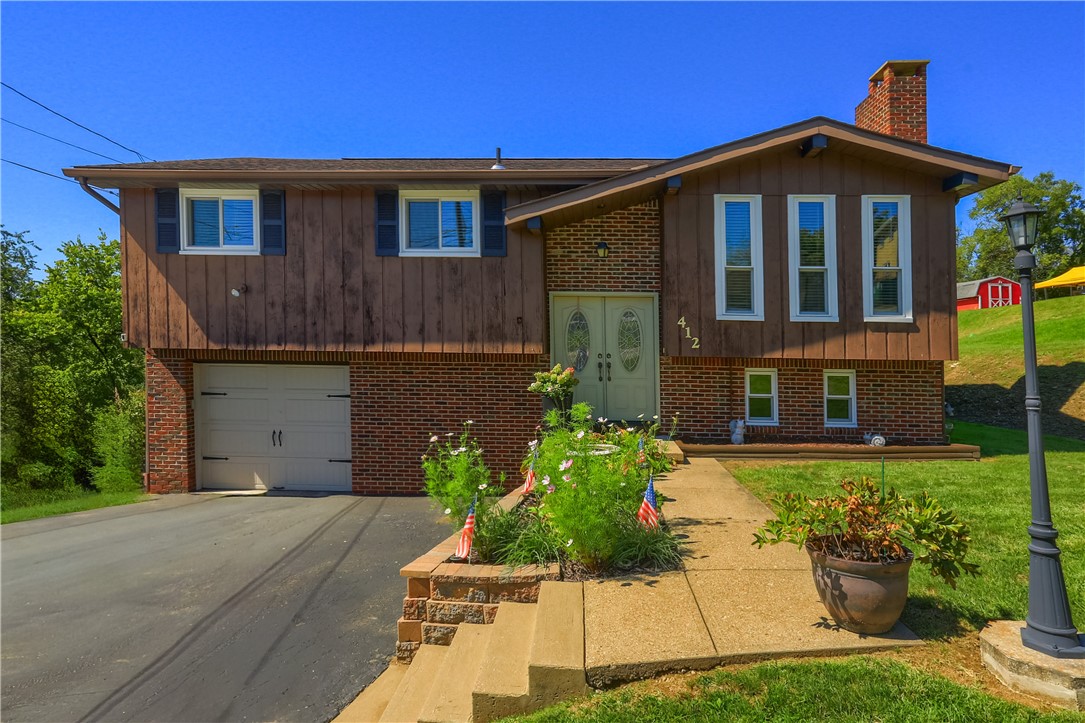 Exterior of 412 Payne Hill Road, Clairton, PA 15025