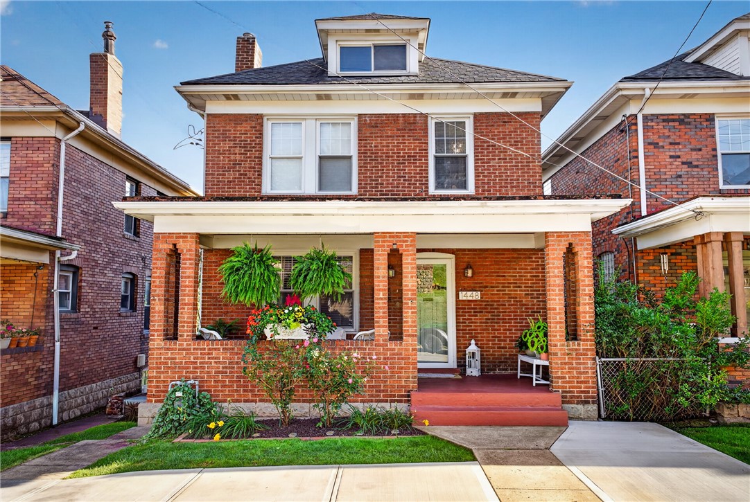 Exterior of 1448 Bellaire Place, Pittsburgh, PA 15226