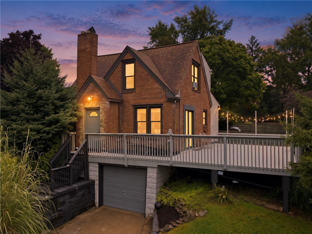 Exterior of 2014 Hulton Rd, Verona, PA 15147
