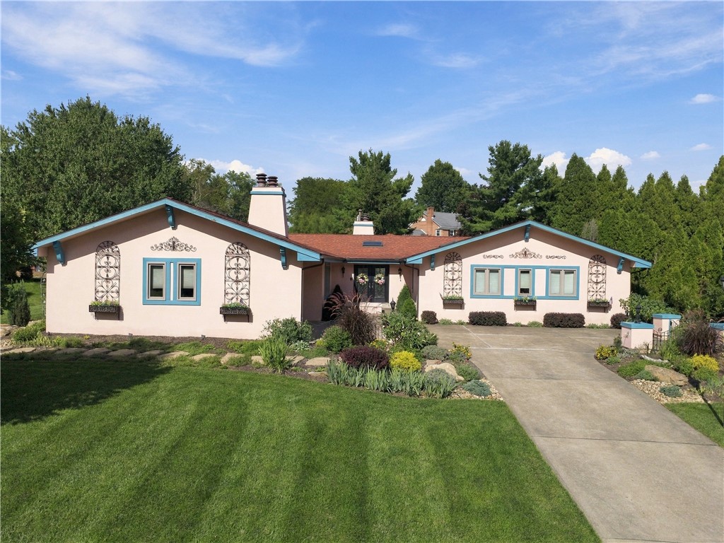 Exterior of 1803 S Villa Drive, Gibsonia, PA 15044
