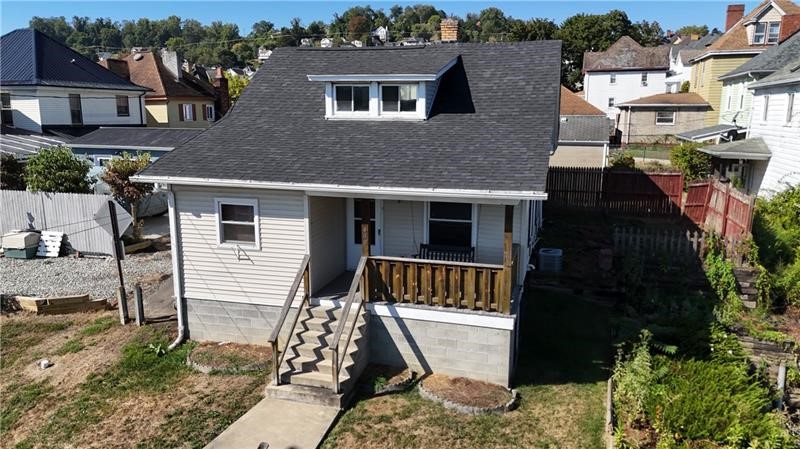 Exterior of 400 Olive Ave, Charleroi, PA 15022
